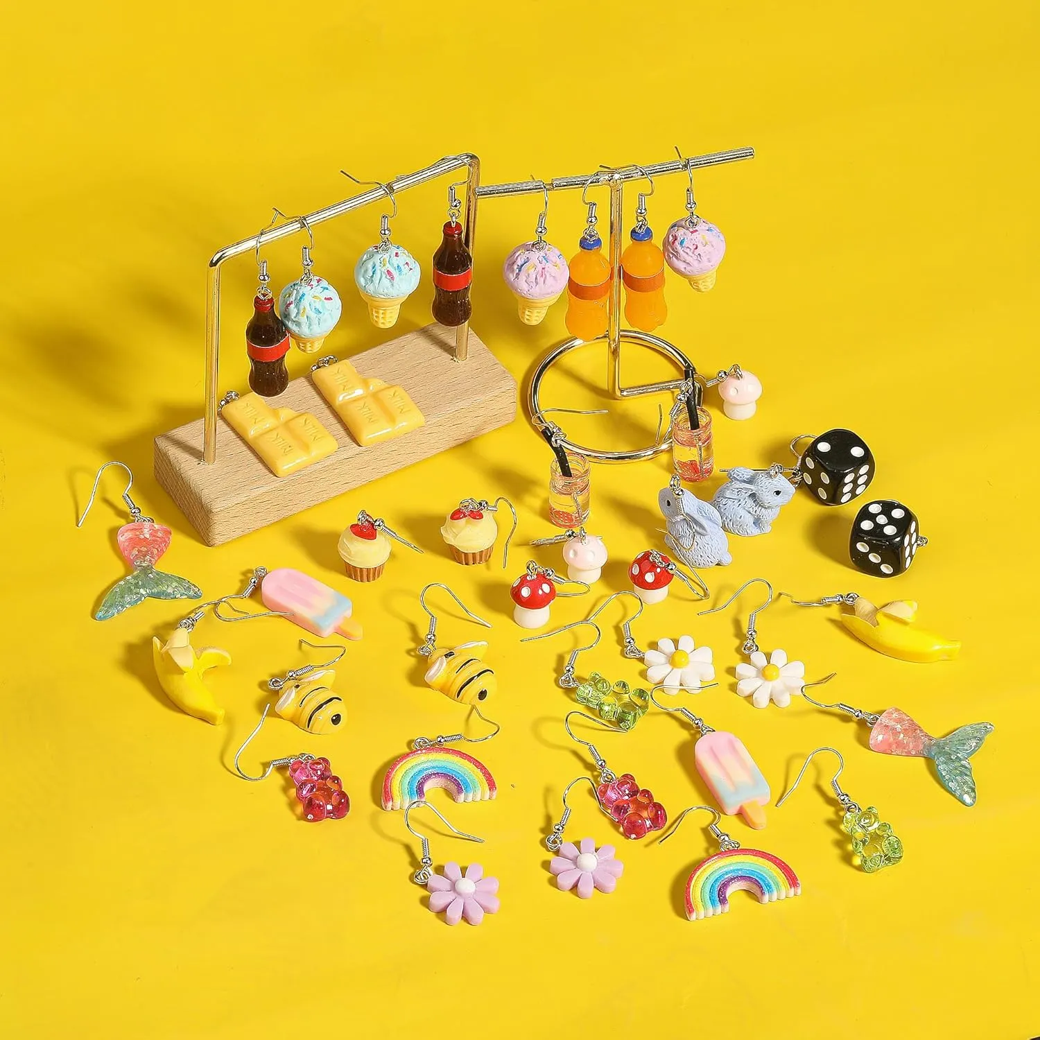 20 Pairs Weird Earrings Funny Earrings Gummy Bear Duck Water Bottle Fish Dinosaur Mushroom Butterfly Strawberry Dangle Earrings Set for Women