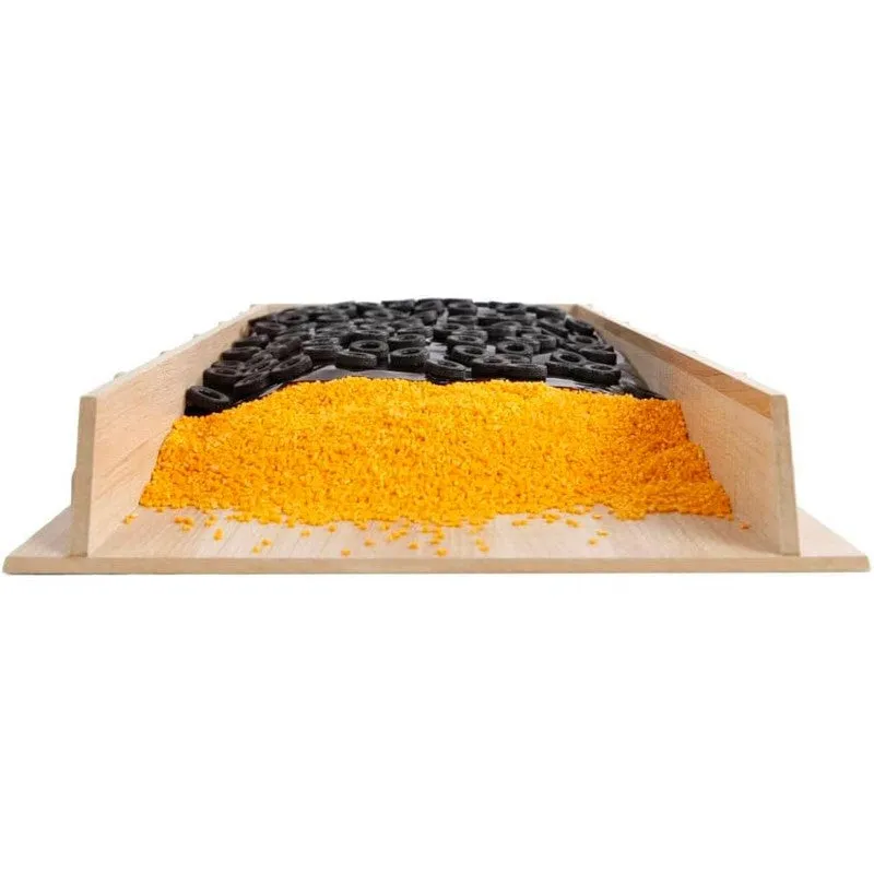Kids Globe Farming Silo Trench Silage Pit 1:32 Scale