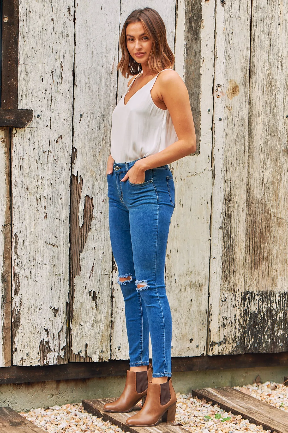 Rip knee Blue Denim