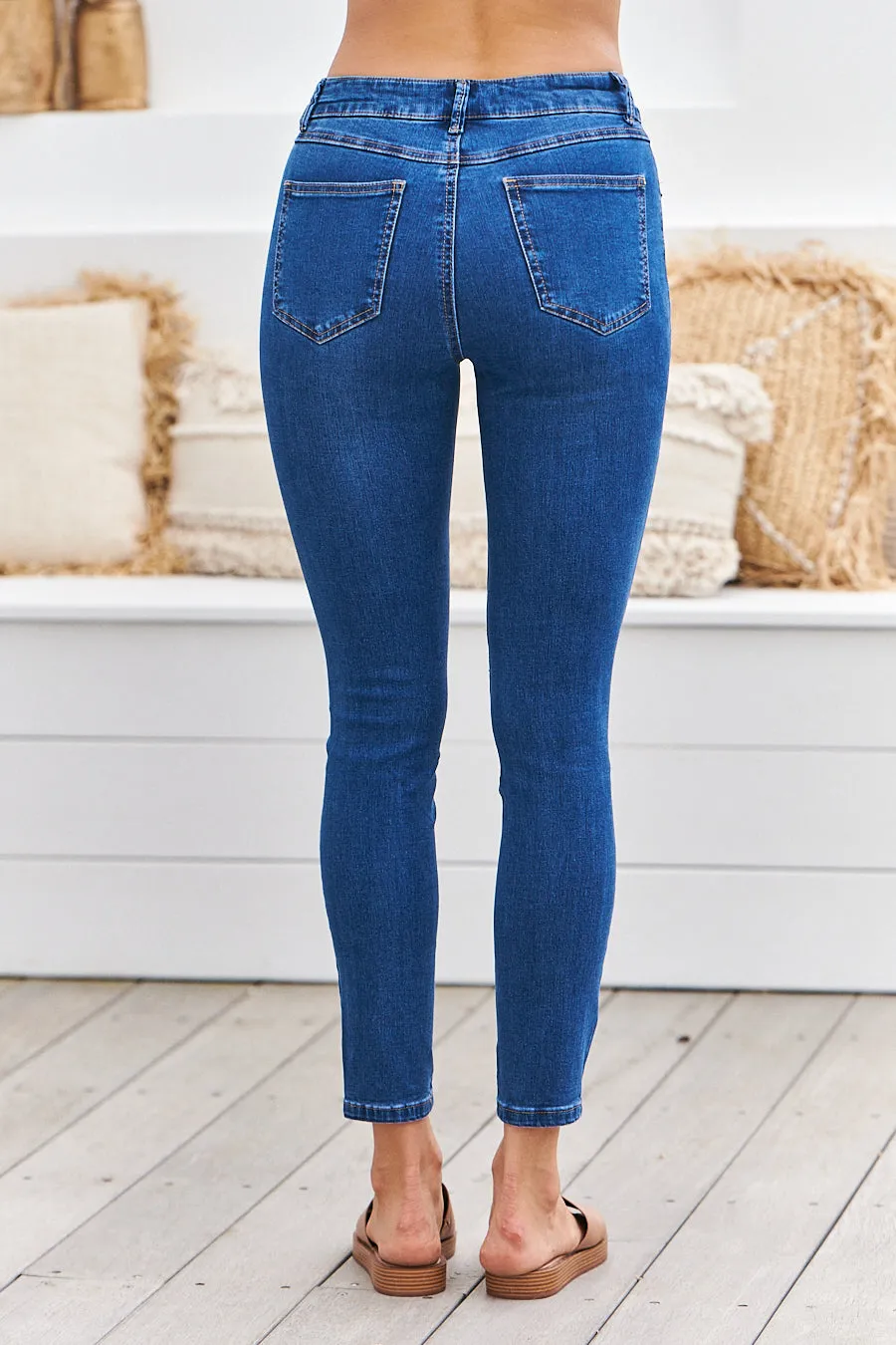 Rip knee Blue Denim