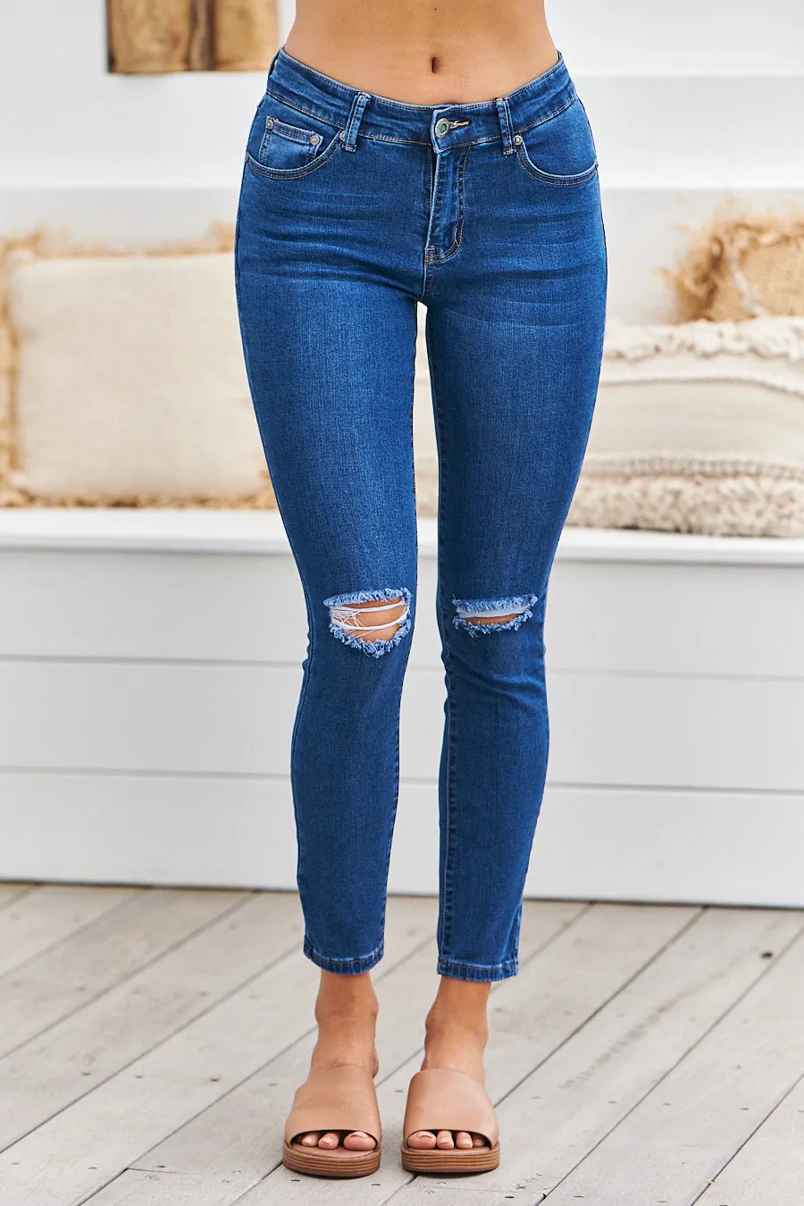 Rip knee Blue Denim